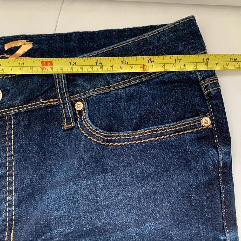 NWT Seven7 Women’s Embellished Slim Boot Mid Rise Rocker Denim Size 16 - Picture 3 of 10